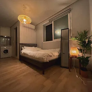 Jnineguesthouse Guest house