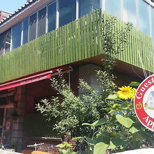 2* Maison d'hôtes Appletree